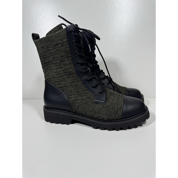 Vivaia Shoes - VIVAIA Olive Green Combat Boots Lace Up Lug Sole Round Toe Military 10.5 EU 41.5